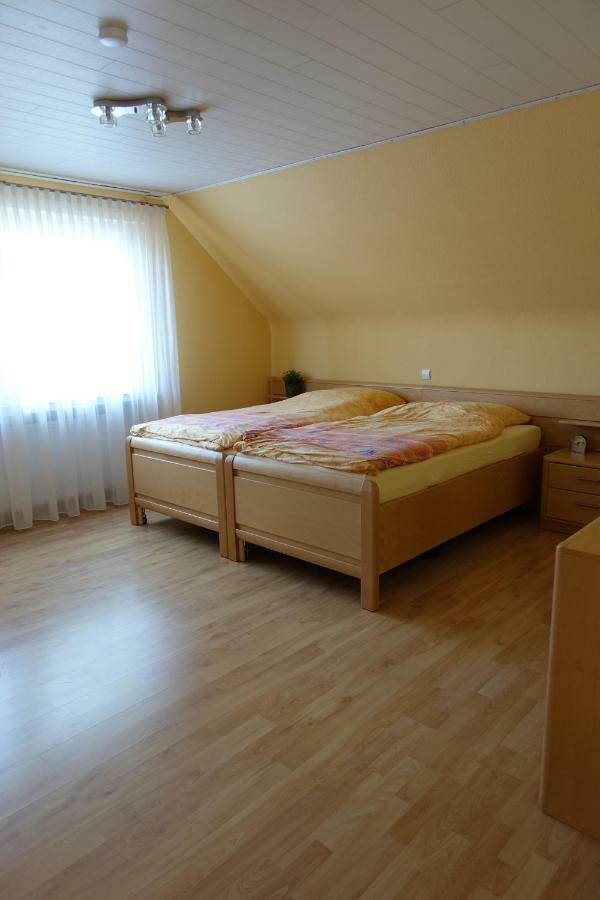 Ferienwohnung Lindlar-Linde Exterior foto